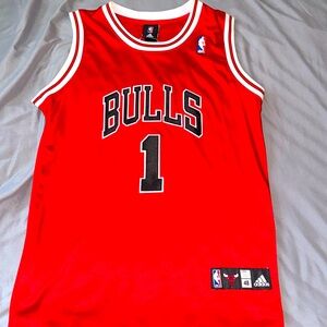 Retro Bulls Derrick Rose #1 Jersey.